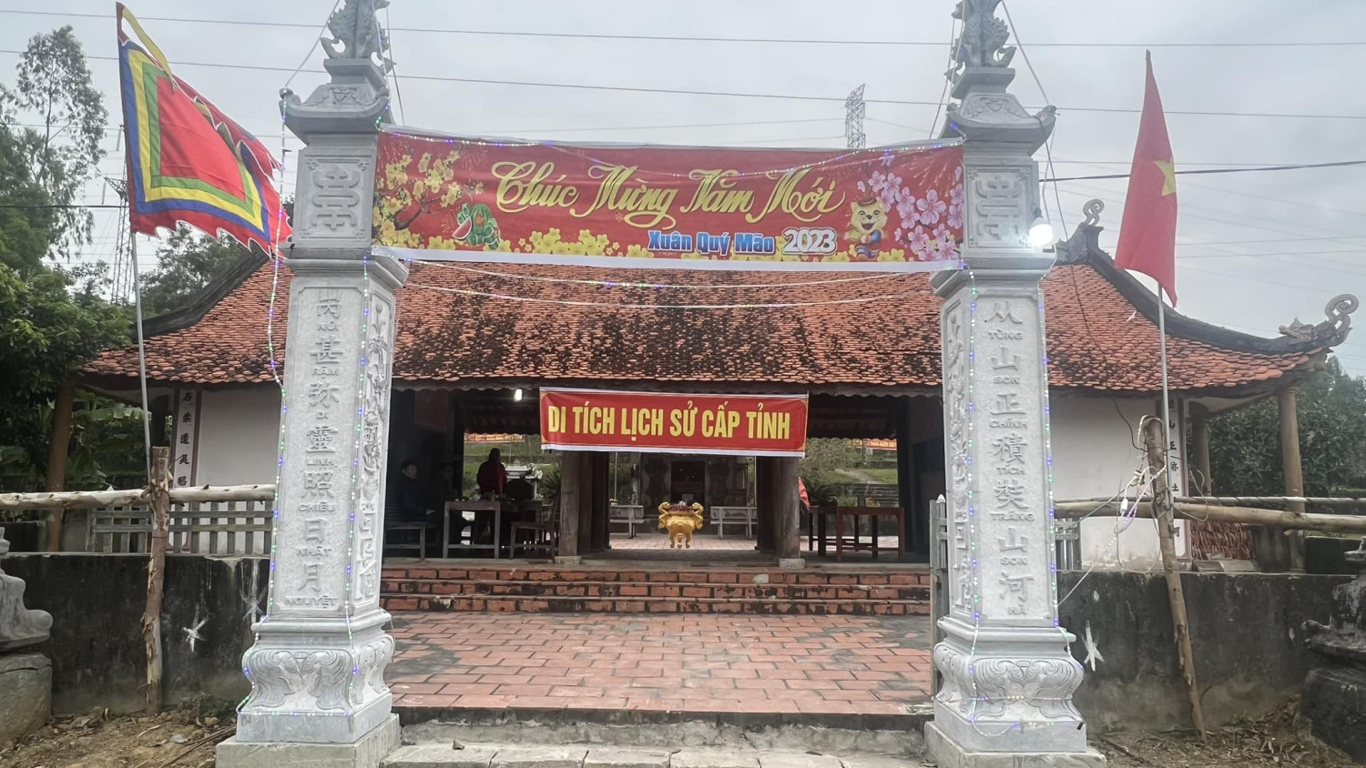 Đền Rậm Xã Quỳnh Văn